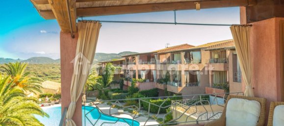 Penthouse T1 em Santa Teresa Gallura, Italy N.º 370166 18