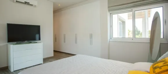 4 غرف نوم فيلا في Agios Tychonas, Cyprus رقم 4359 6