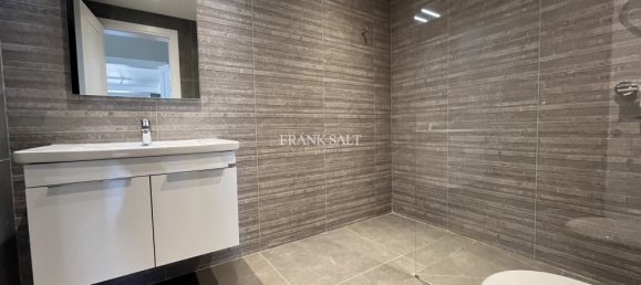 2 bedrooms Apartment in Balzan, Malta No. 10566 8