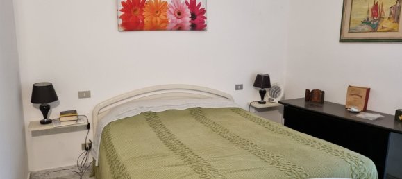 4 rooms House in Casola in Lunigiana, Italy No. 128011 12