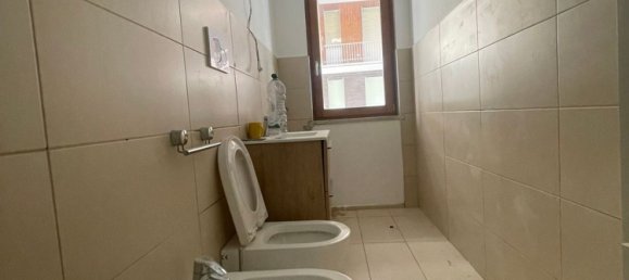3 bedrooms Apartment in Piacenza, Italy No. 371067 12