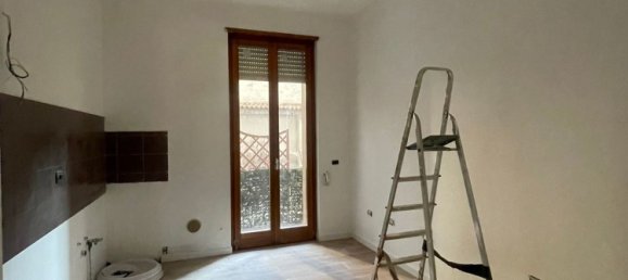 3 bedrooms Apartment in Piacenza, Italy No. 371067 4
