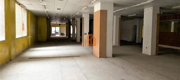 Propiedad comercial en León, Spain 510 m² No. 27937 5