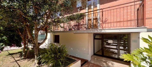 Apartamento de 3 dormitorios en Padua, Italy No. 261930 3