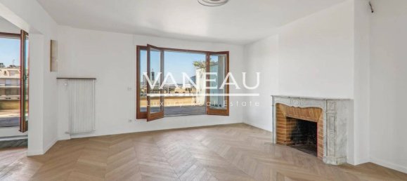 3 chambres Penthouse à Paris, France No. 112751 2