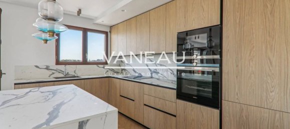 3 chambres Penthouse à Paris, France No. 112751 8