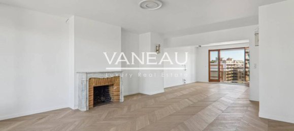 3 chambres Penthouse à Paris, France No. 112751 6