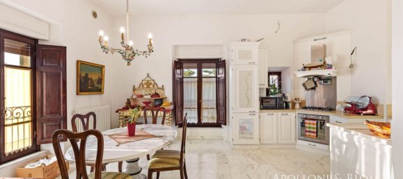 8 bedrooms Villa in Cortona, Italy No. 178983 12