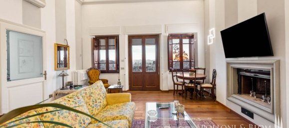 8 bedrooms Villa in Cortona, Italy No. 178983 14