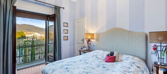 8 bedrooms Villa in Cortona, Italy No. 178983 11