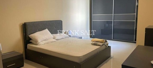 1 chambre Penthouse à Mellieha, Malta No. 7886 4