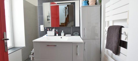 5 bedrooms House in Montreuil-Juigne, France No. 337677 10