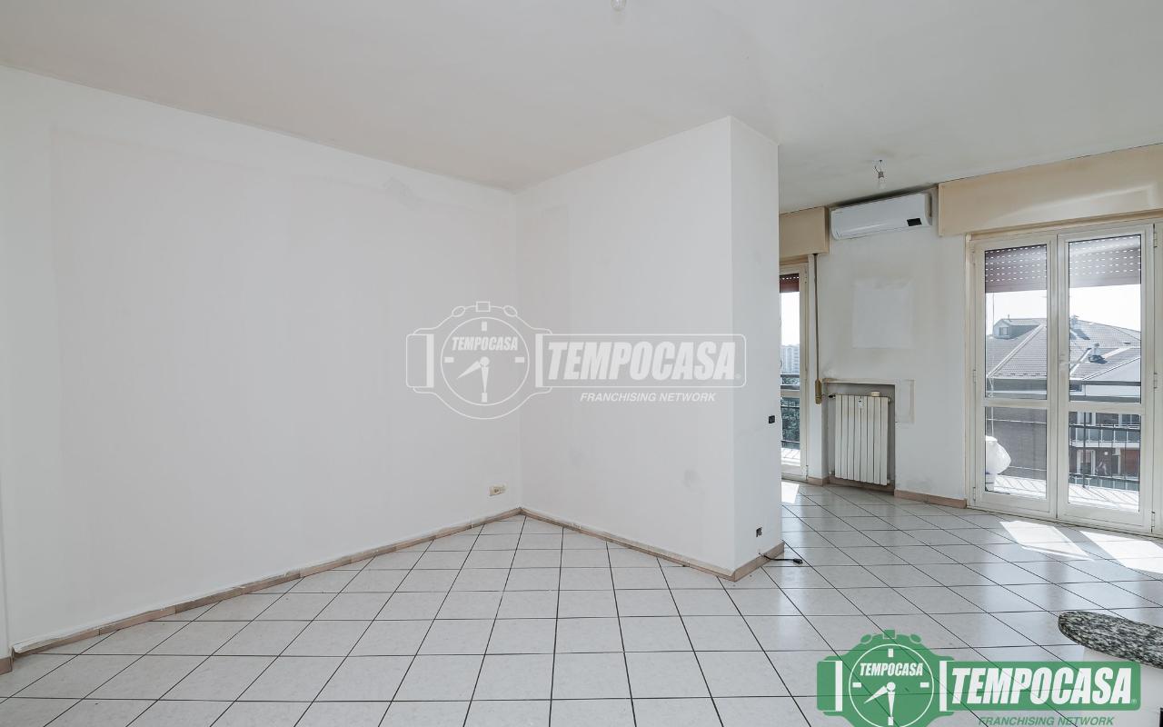 Apartamento de 3 divisões em San Giuliano Milanese, Italy N.º 15260