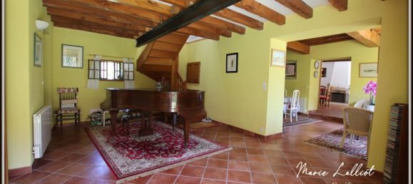 Casa de 4 dormitorios en Puiseaux, France No. 223197 12