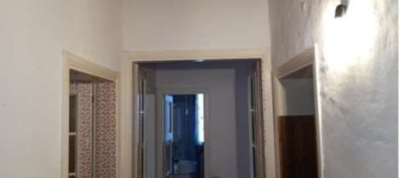 3 rooms Apartment in Asciano, Italy No. 201006 3