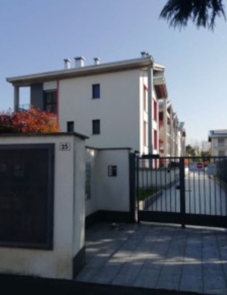 Apartamento T3 em Parabiago, Italy N.º 158884