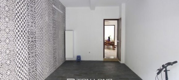 4 bedrooms Villa in Tay Ho, Vietnam No. 786 13