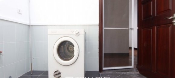 4 bedrooms Villa in Tay Ho, Vietnam No. 786 12