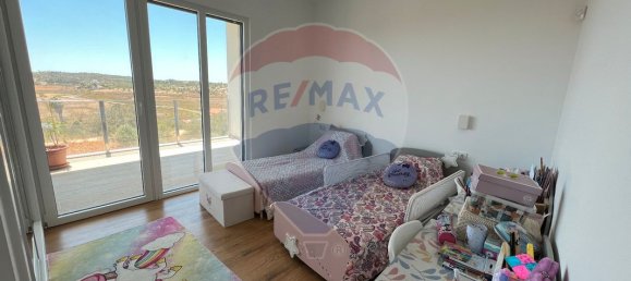 Дом с 4 спальнями в Мешильоейра Гранде, Португалия № 23441 3