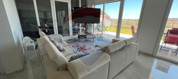 Дом с 4 спальнями в Мешильоейра Гранде, Португалия № 23441 17