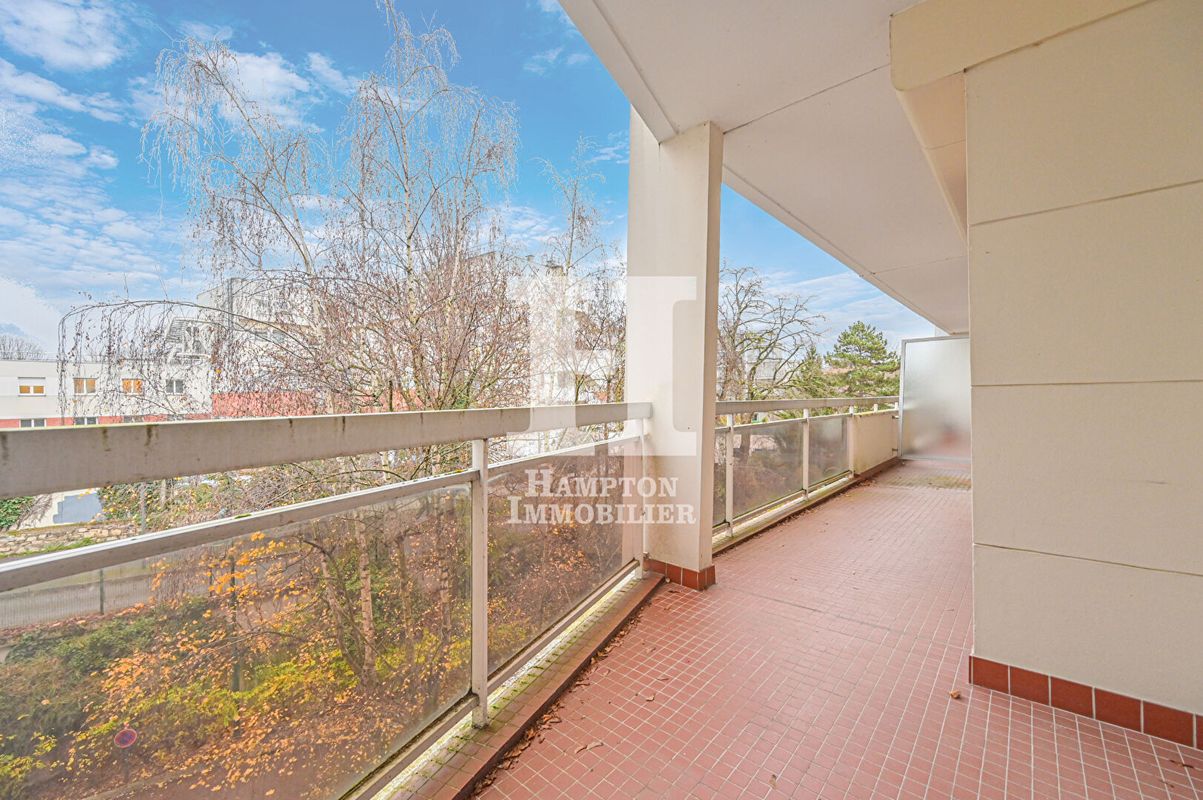 1 غرف نوم شقة في Nogent-sur-Marne, France رقم 350104