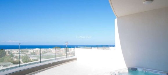 Penthouse T3 em Swieqi, Malta N.º 9179 61