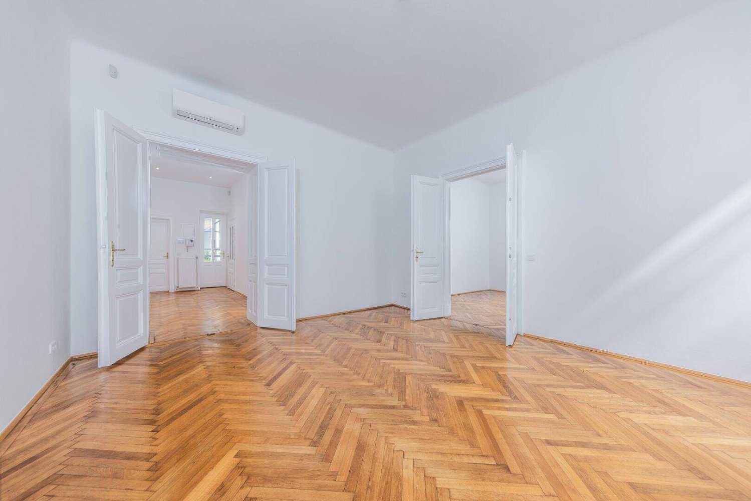 Квартира с 3 комнатами в Виден, Австрия № 142191