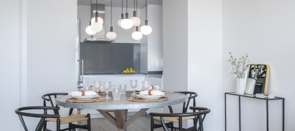 4 bedrooms Apartment in Estepona, Spain No. 4476 11