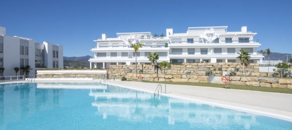 4 bedrooms Apartment in Estepona, Spain No. 4476 8