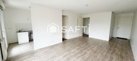 3 غرف نوم شقة في Cergy, France رقم 306200 6