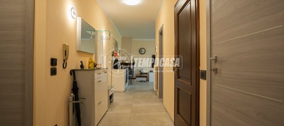 3 Schlafzimmer Wohnung in Sirmione, Italy, Nr. 378213 33