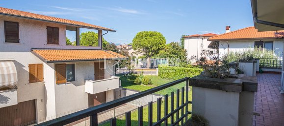 3 Schlafzimmer Wohnung in Sirmione, Italy, Nr. 378213 10