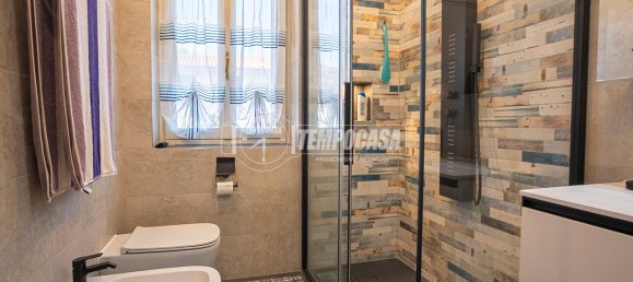 3 Schlafzimmer Wohnung in Sirmione, Italy, Nr. 378213 24