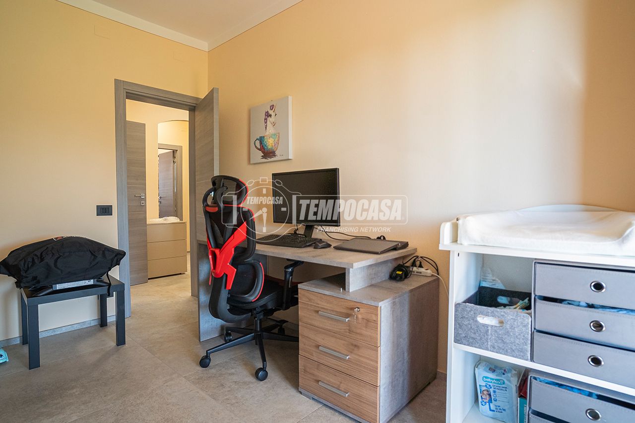 3 Schlafzimmer Wohnung in Sirmione, Italy, Nr. 378213