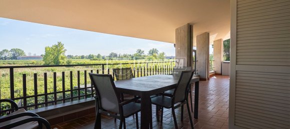 3 Schlafzimmer Wohnung in Sirmione, Italy, Nr. 378213 36