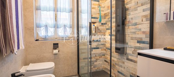 3 Schlafzimmer Wohnung in Sirmione, Italy, Nr. 378213 26