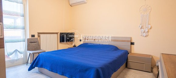 3 Schlafzimmer Wohnung in Sirmione, Italy, Nr. 378213 20