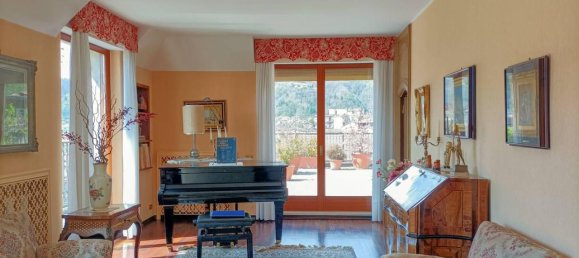 10غرفة بانتهاوس في Borgosesia, Italy رقم 17654 7