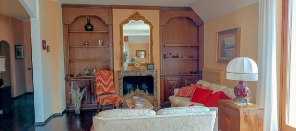 10غرفة بانتهاوس في Borgosesia, Italy رقم 17654 27