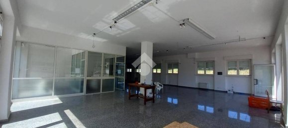 3-Zimmer Lagerhaus in Foligno, Italy, Nr. 72556 2