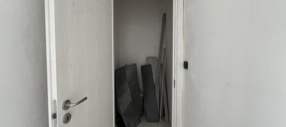 2 Schlafzimmer Wohnung in Giugliano in Campania, Italy, Nr. 374452 10