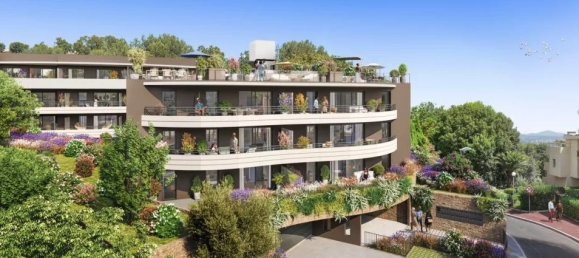 2 bedrooms Apartment in Villeneuve-Loubet, France No. 1994 2