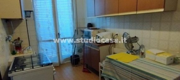 2-salle Appartement à Belgioioso, Italy No. 78544 8