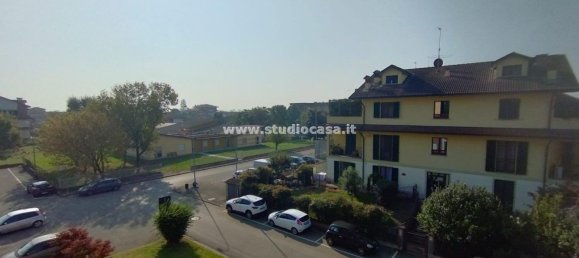 2-salle Appartement à Belgioioso, Italy No. 78544 22