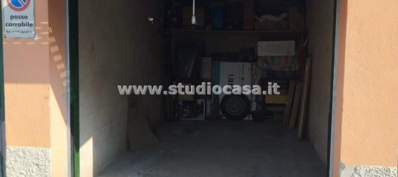 2-salle Appartement à Belgioioso, Italy No. 78544 19