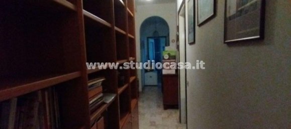 2-salle Appartement à Belgioioso, Italy No. 78544 3