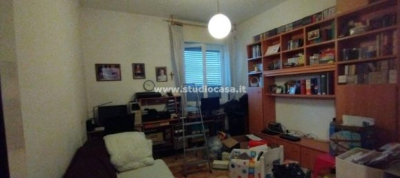 2-salle Appartement à Belgioioso, Italy No. 78544 16