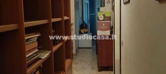 2-salle Appartement à Belgioioso, Italy No. 78544 5