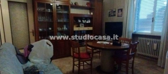 2-salle Appartement à Belgioioso, Italy No. 78544 6