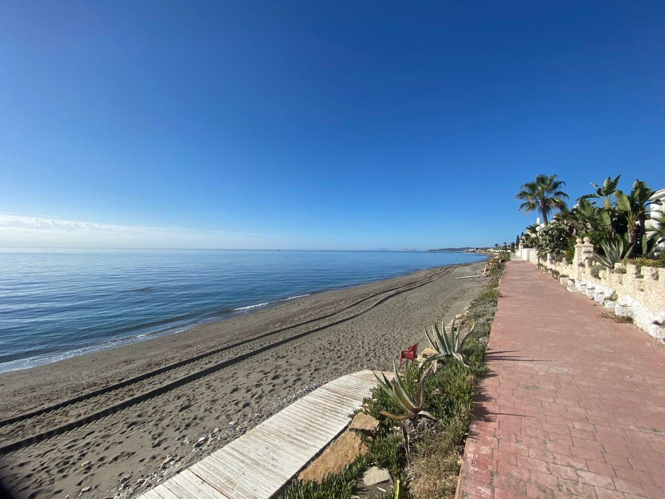 2 bedrooms Apartment in Estepona, Spain No. 191182